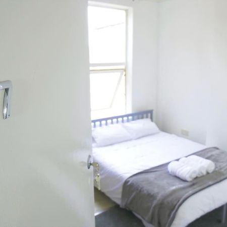Discover Your Cozy Haven A Perfect Studio Getaway เลมิงตันสปา ภายนอก รูปภาพ