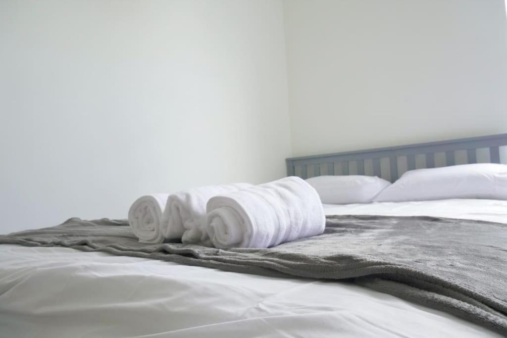 Discover Your Cozy Haven A Perfect Studio Getaway เลมิงตันสปา ภายนอก รูปภาพ